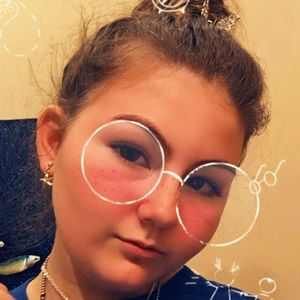 Meet your Posher, Alison